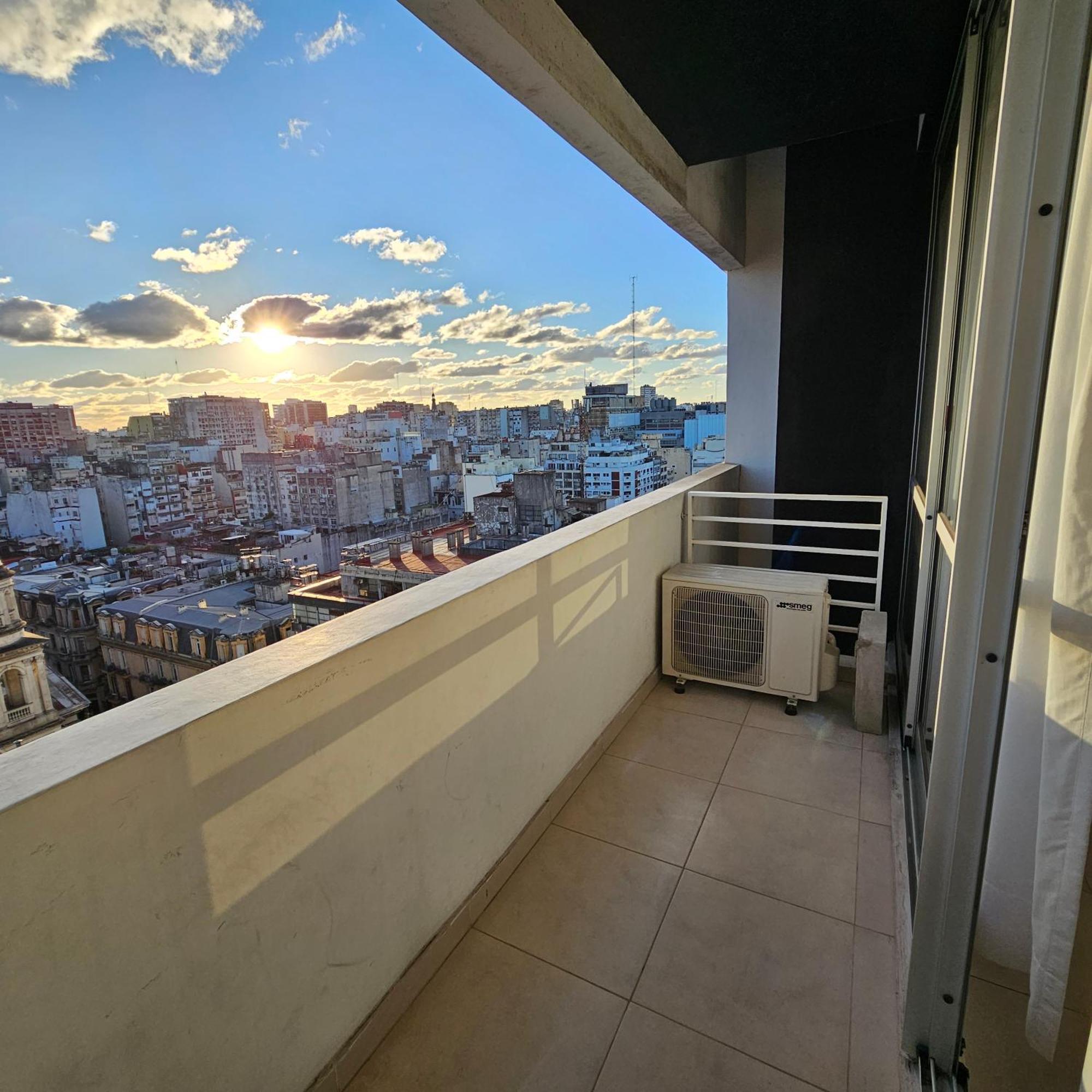 Centrico, Ideal Parejas, Vista Panoramica, Con Piscina بوينس آيرس الغرفة الصورة