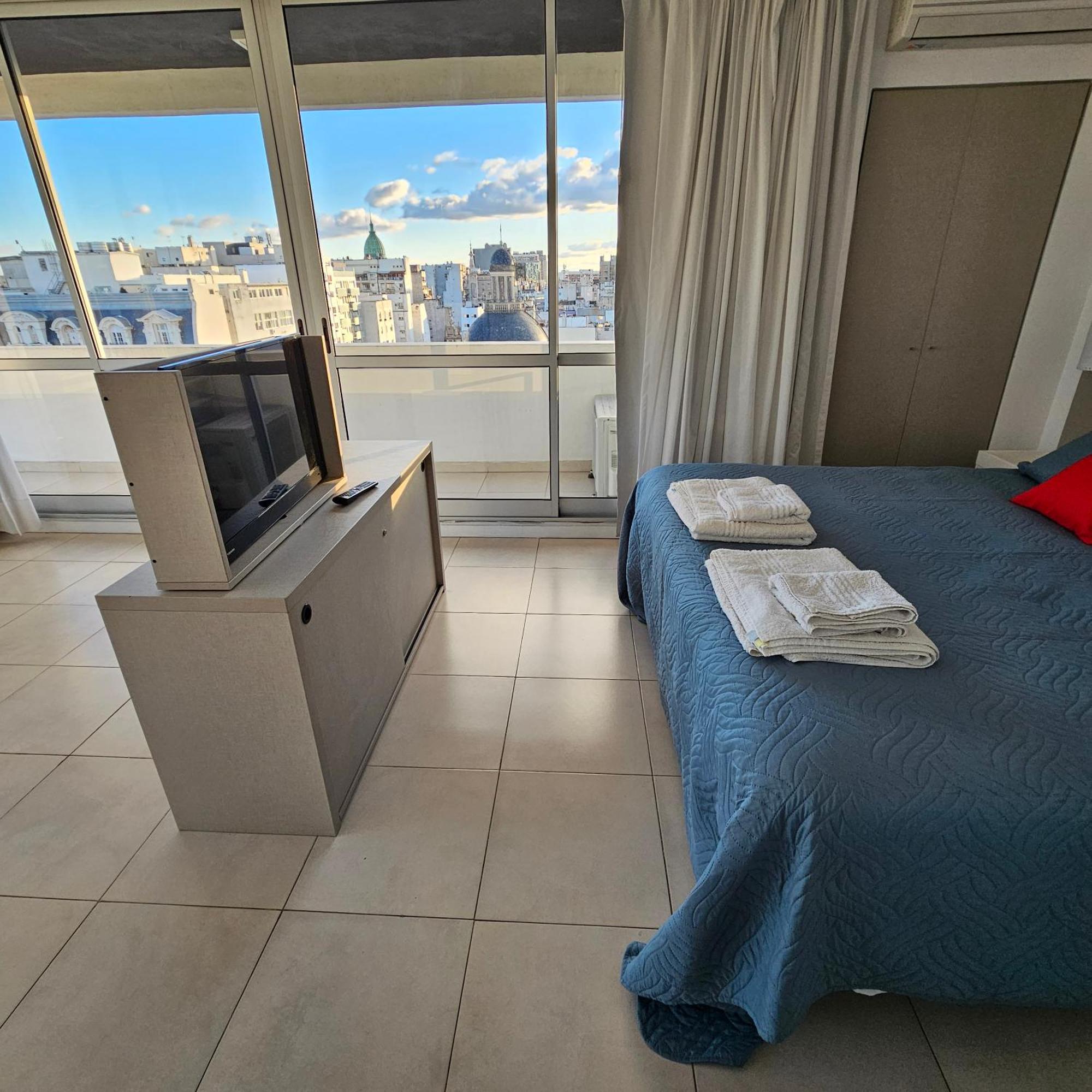 Centrico, Ideal Parejas, Vista Panoramica, Con Piscina بوينس آيرس الغرفة الصورة